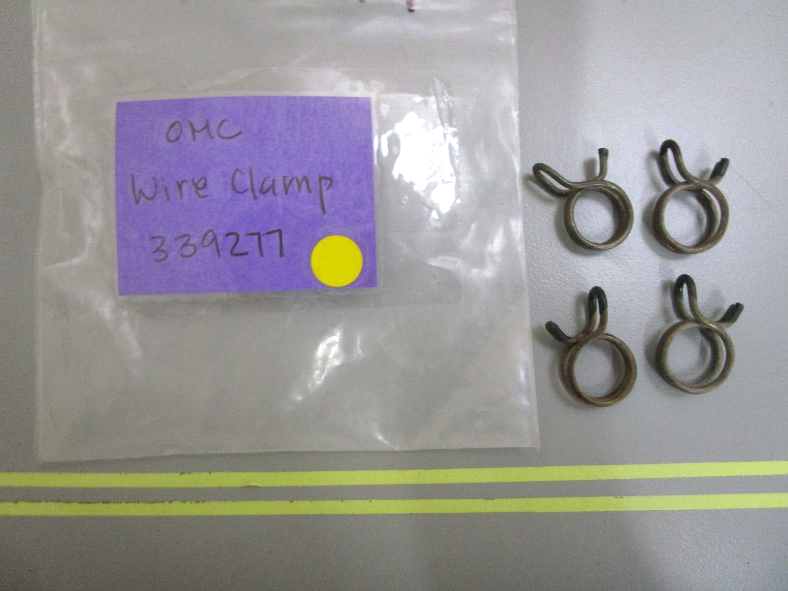*NEW OEM* (LOT OF 4) 0750 OMC Johnson Evinrude WIRE CLAMP 339277 0339277