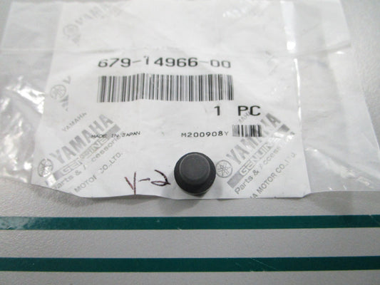 NEW OEM 679-14966-00-00 Yamaha Carburetor Rubber Cap 0810