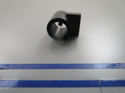 *NEW OEM* 0810 OMC Johnson Evinrude Bushing 326723 0326723