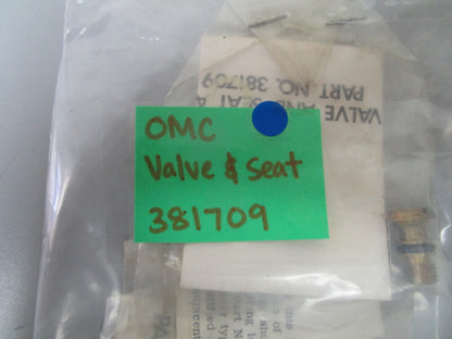 *NEW OEM* 0810 OMC Johnson Evinrude Valve & Seat 381709 0381709