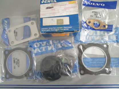 *NEW OEM* 0820 Volvo Penta Gasket Kit 876955