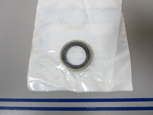 NEW 18-2026 Replaces: OMC 321453 0321453 Sierra Oil Seal 0720