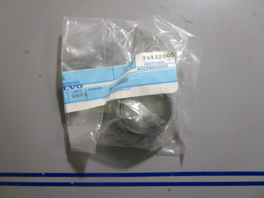 *NEW OEM* 0810 Volvo Penta Bushing 853048