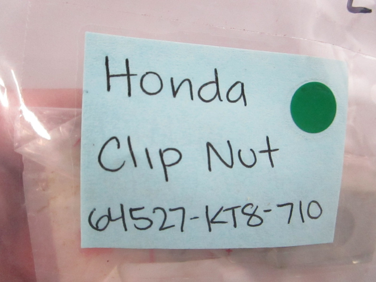 NEW OEM (LOT OF 2) 64527-KT8-710 Honda Clip Nut 0810