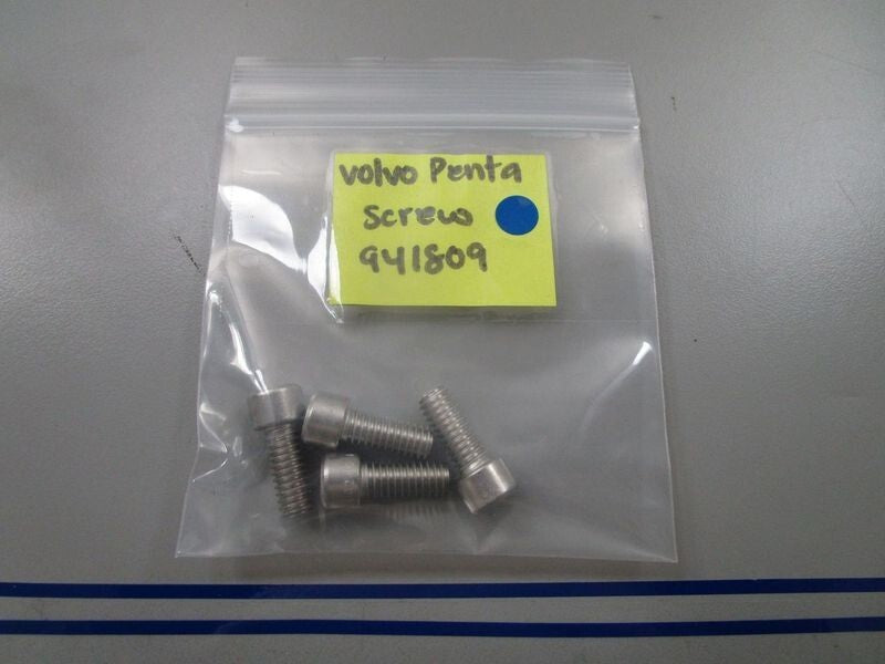 *NEW OEM* (LOT OF 4) 0770 Volvo Penta Screw 941809 0941809