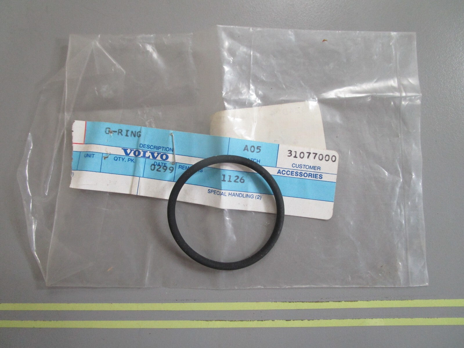*NEW OEM* 0810 Volvo Penta O-Ring 948610
