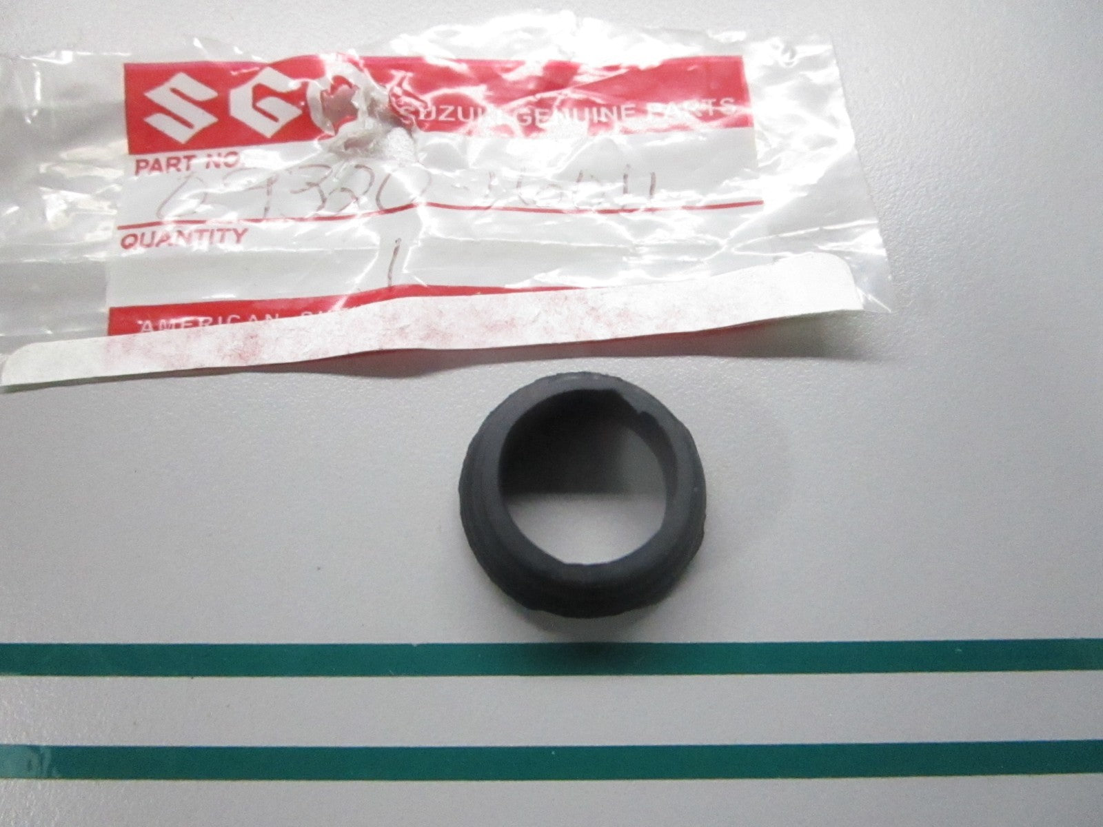 NEW OEM 09320-16011 Suzuki Bushing 0810