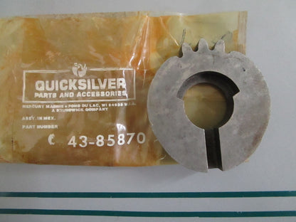 NEW OEM 43-85870 Mercury Quicksilver Gear 0820