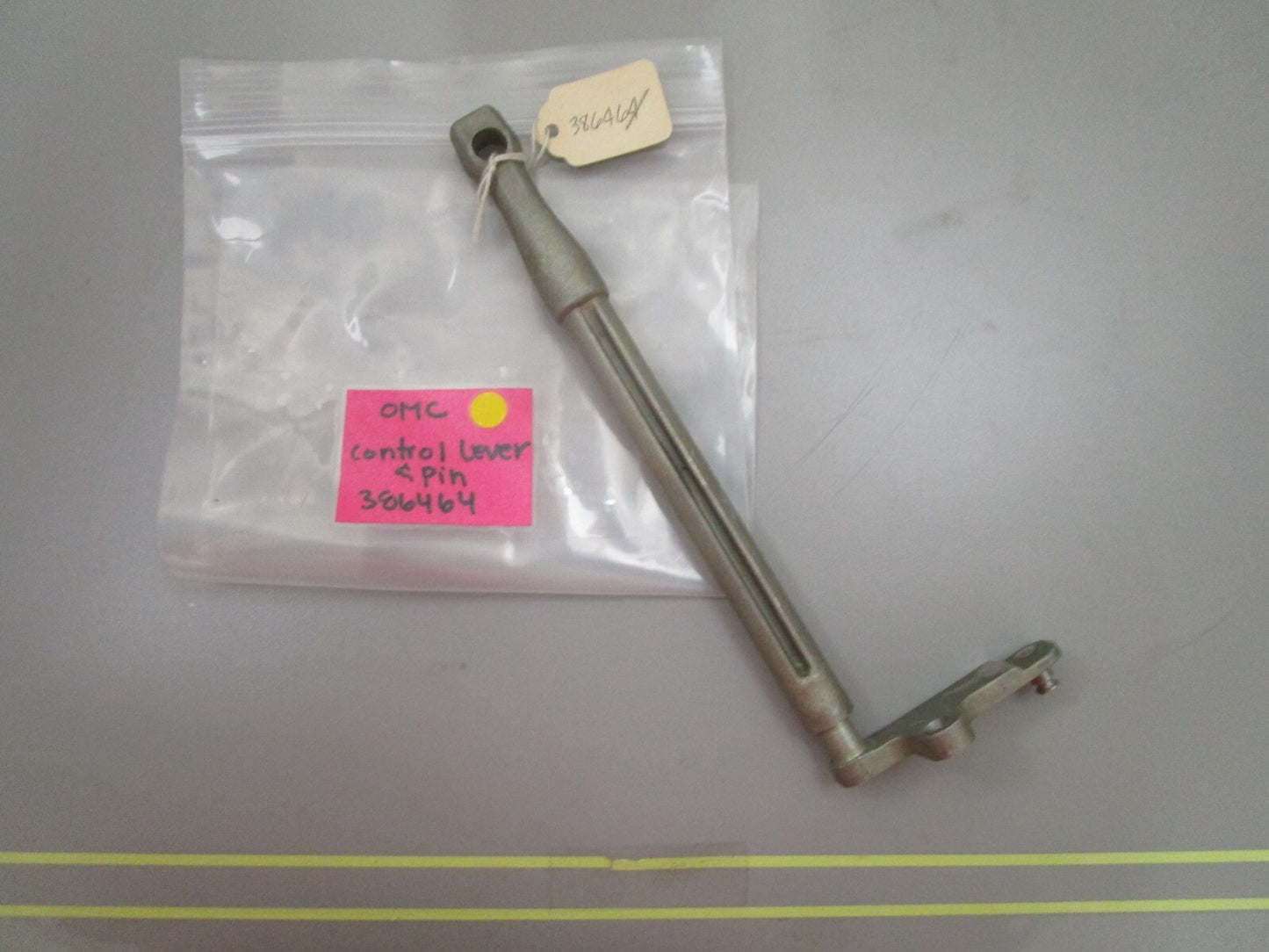 *NEW OEM* 0810 OMC Johnson Evinrude Control Lever & Pin 386464 0386464