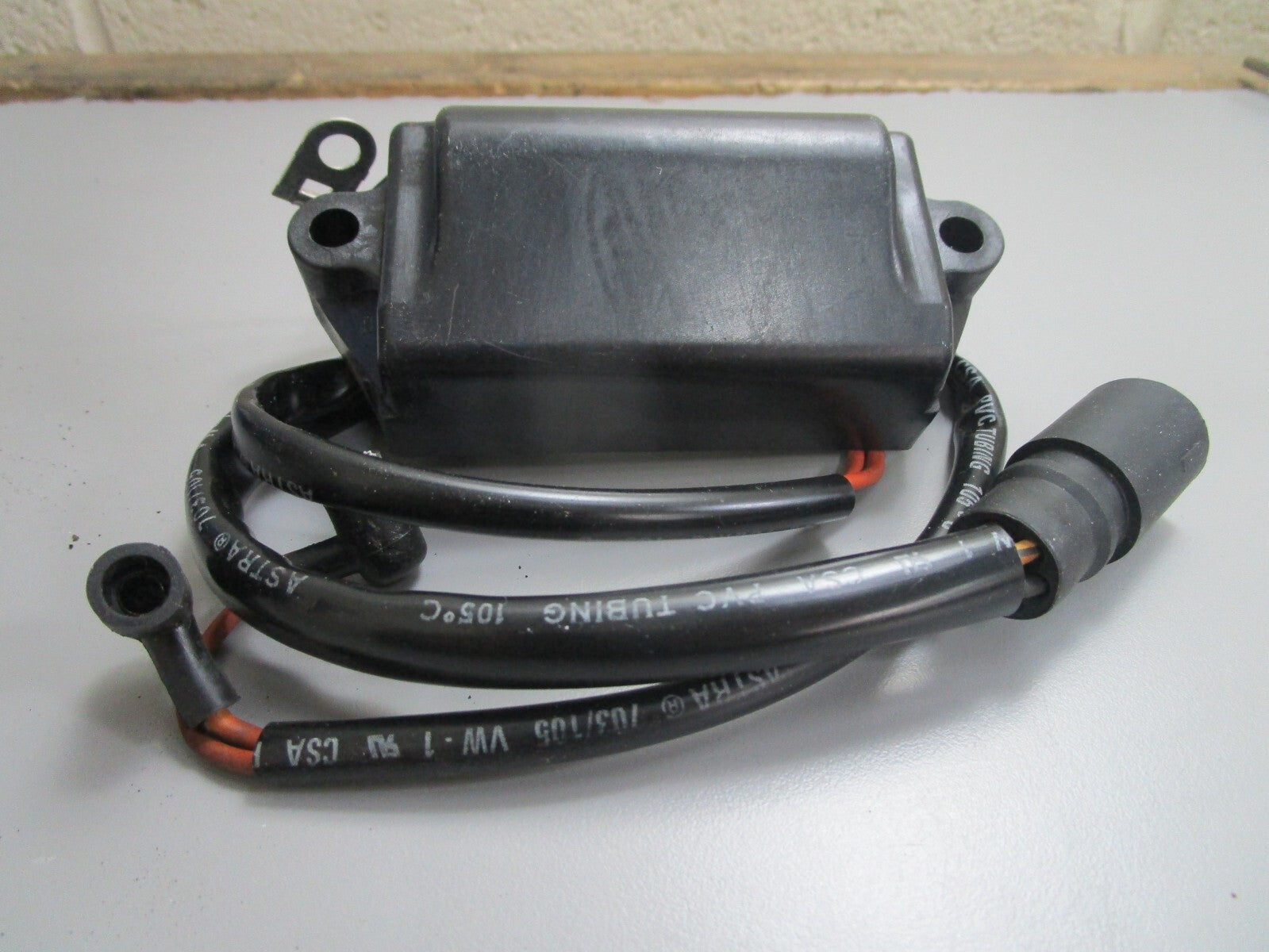 *NEW OEM* 0820 OMC Johnson Evinrude Power Pack CD2 582502 0582502 0396141 396141