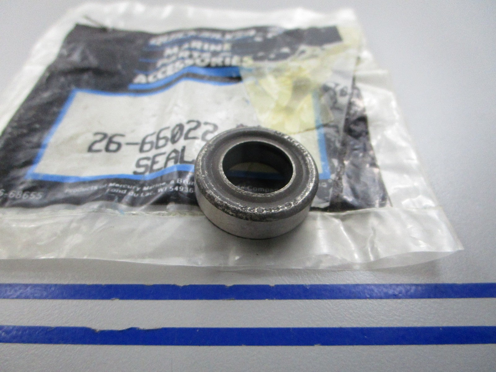 NEW OEM 26-66022 Mercury Quicksilver Seal 0810