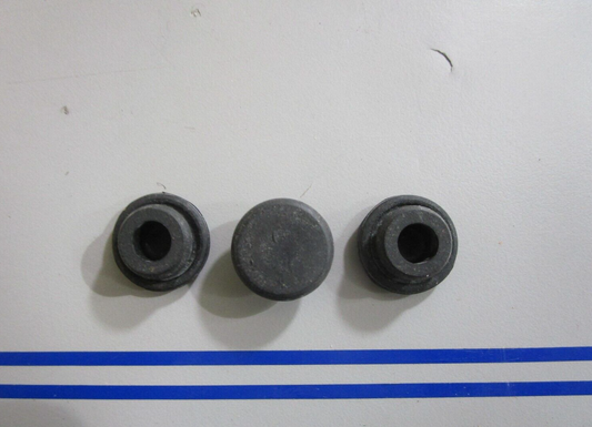 *NEW OEM* (LOT OF 3) 0810 Suzuki Cap 37101-93310