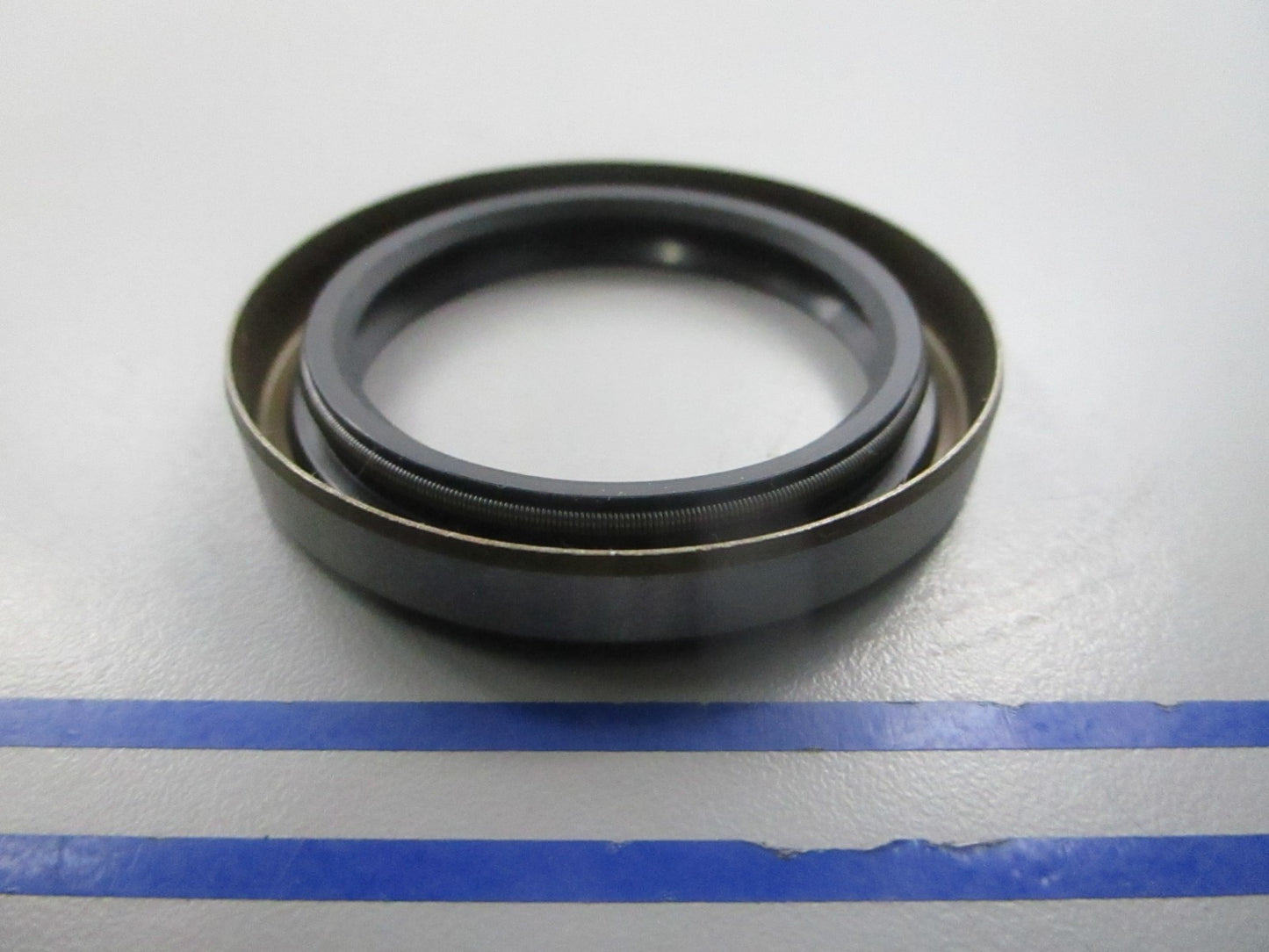 NEW CR64138-003 For: Crown Total Source Oil Seal 0810