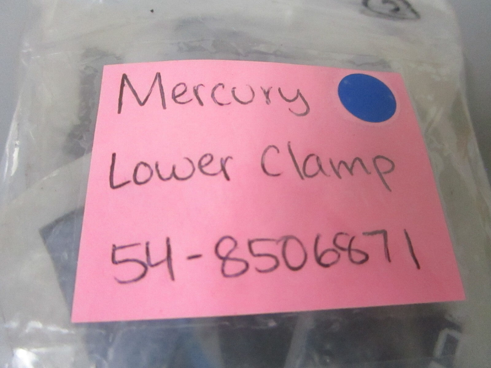 *NEW OEM* 0810 Mercury Quicksilver Lower Clamp 54-8506871