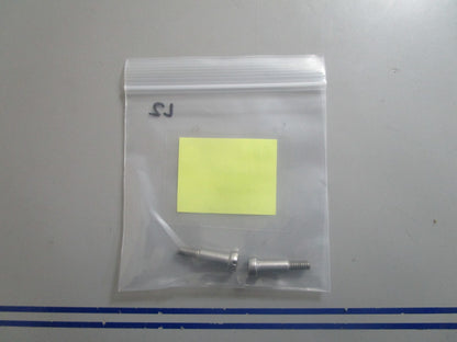 *NEW OEM* (LOT OF 2) 0810 OMC Johnson Evinrude Shoulder Screw 312831 0312831