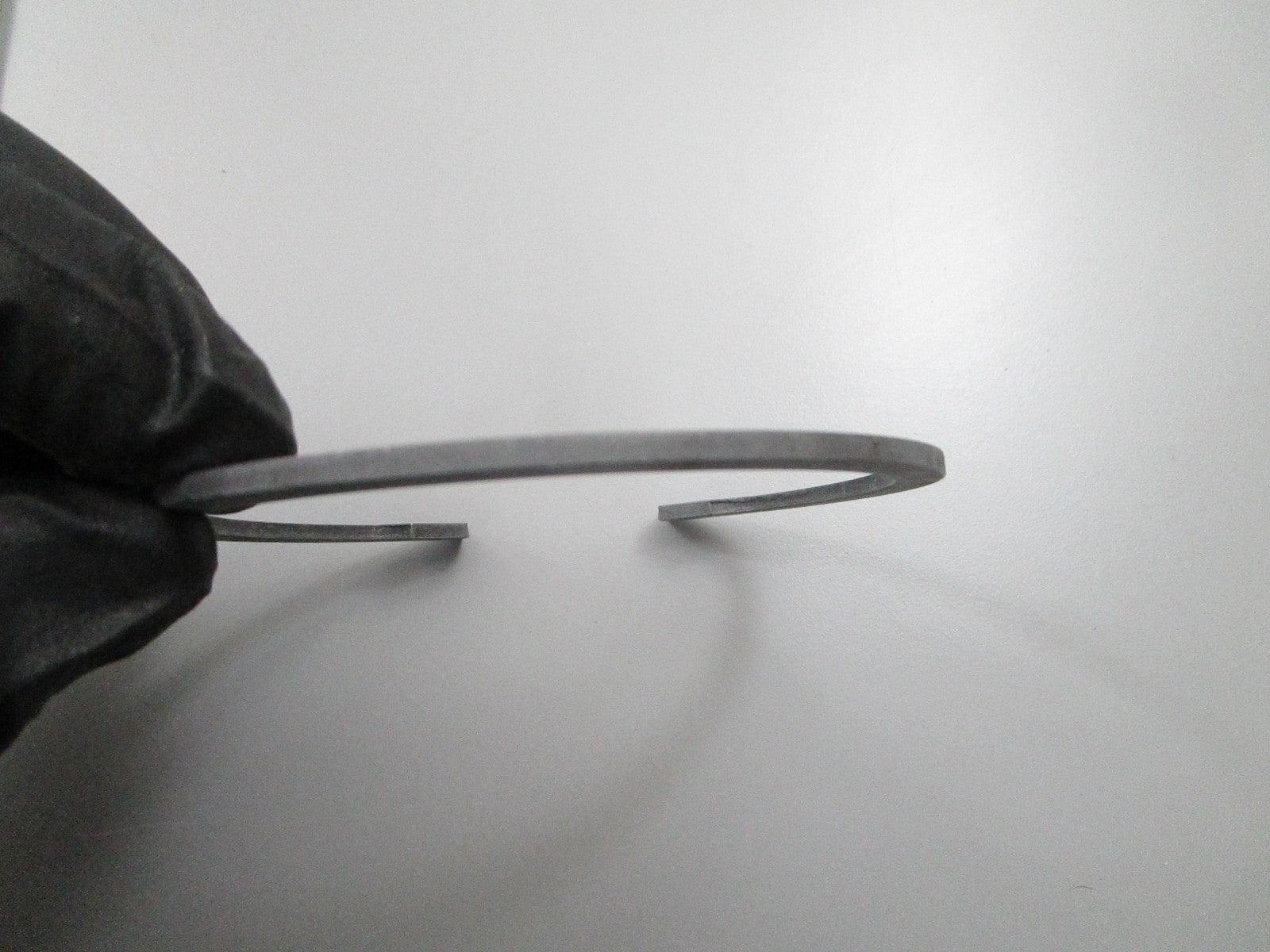 *NEW OEM* 0810 OMC Johnson Evinrude Ring 313445 0313445