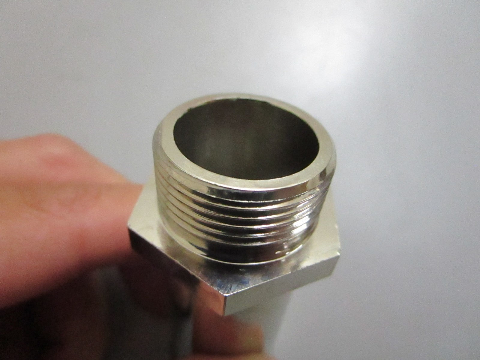 *NEW OEM* 0820 Volvo Penta Nipple 873221