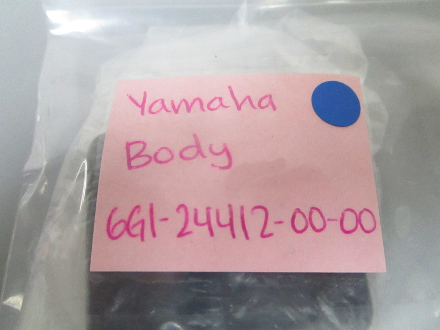 *NEW OEM* 0810 Yamaha Body 6G1-24412-00-00