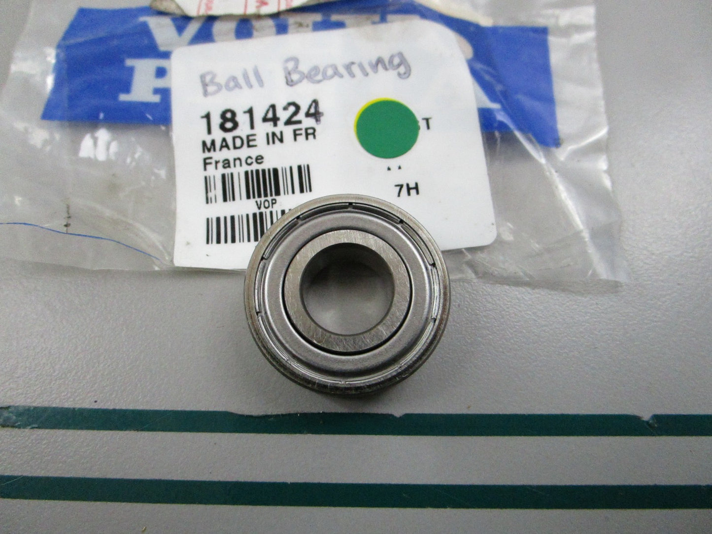 NEW OEM 181424 Volvo Penta Ball Bearing 0810
