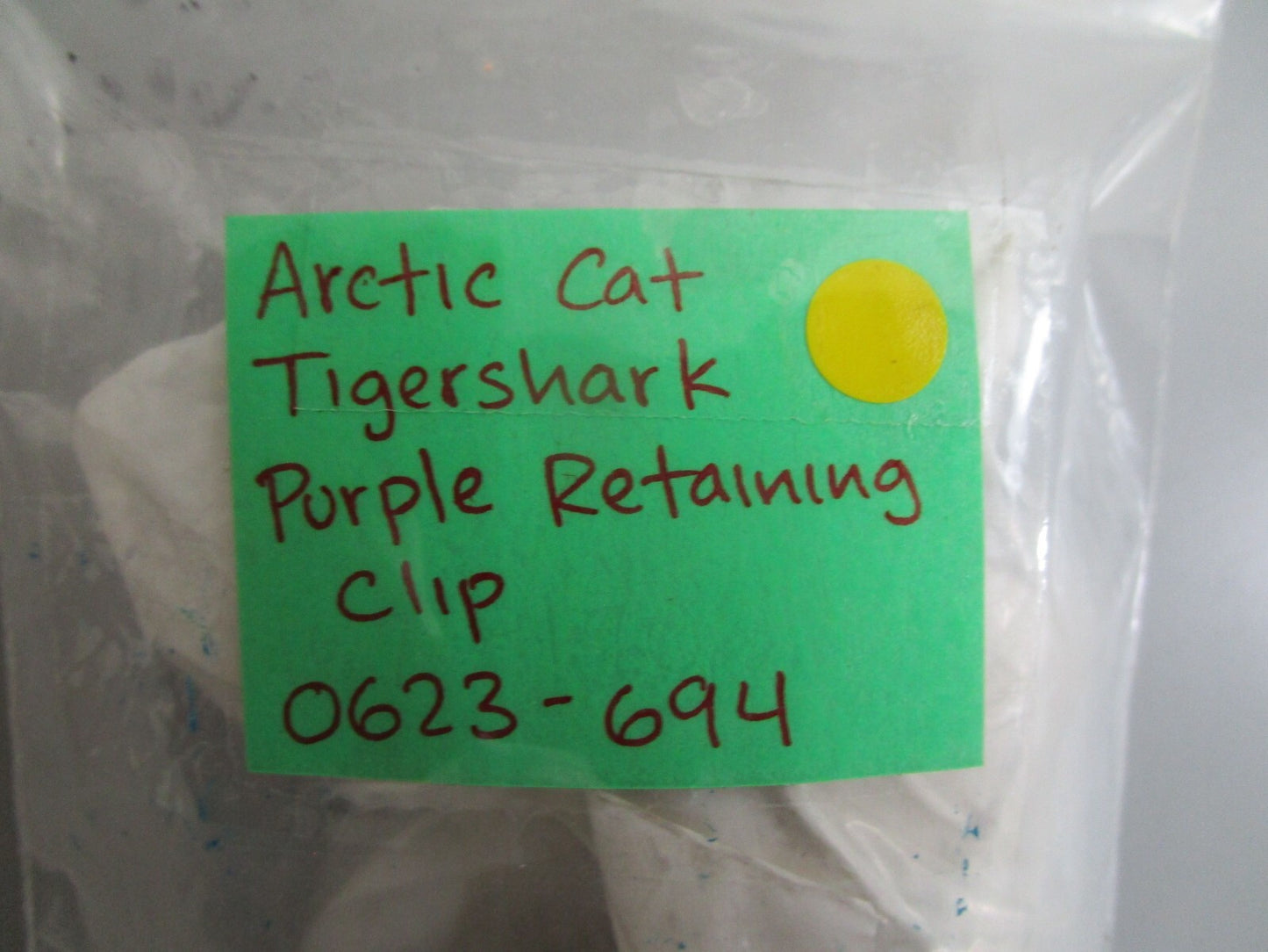 *NEW OEM* (LOT OF 8) 0770 Arctic Cat Tigershark Purple Retaining Clip 0623-694