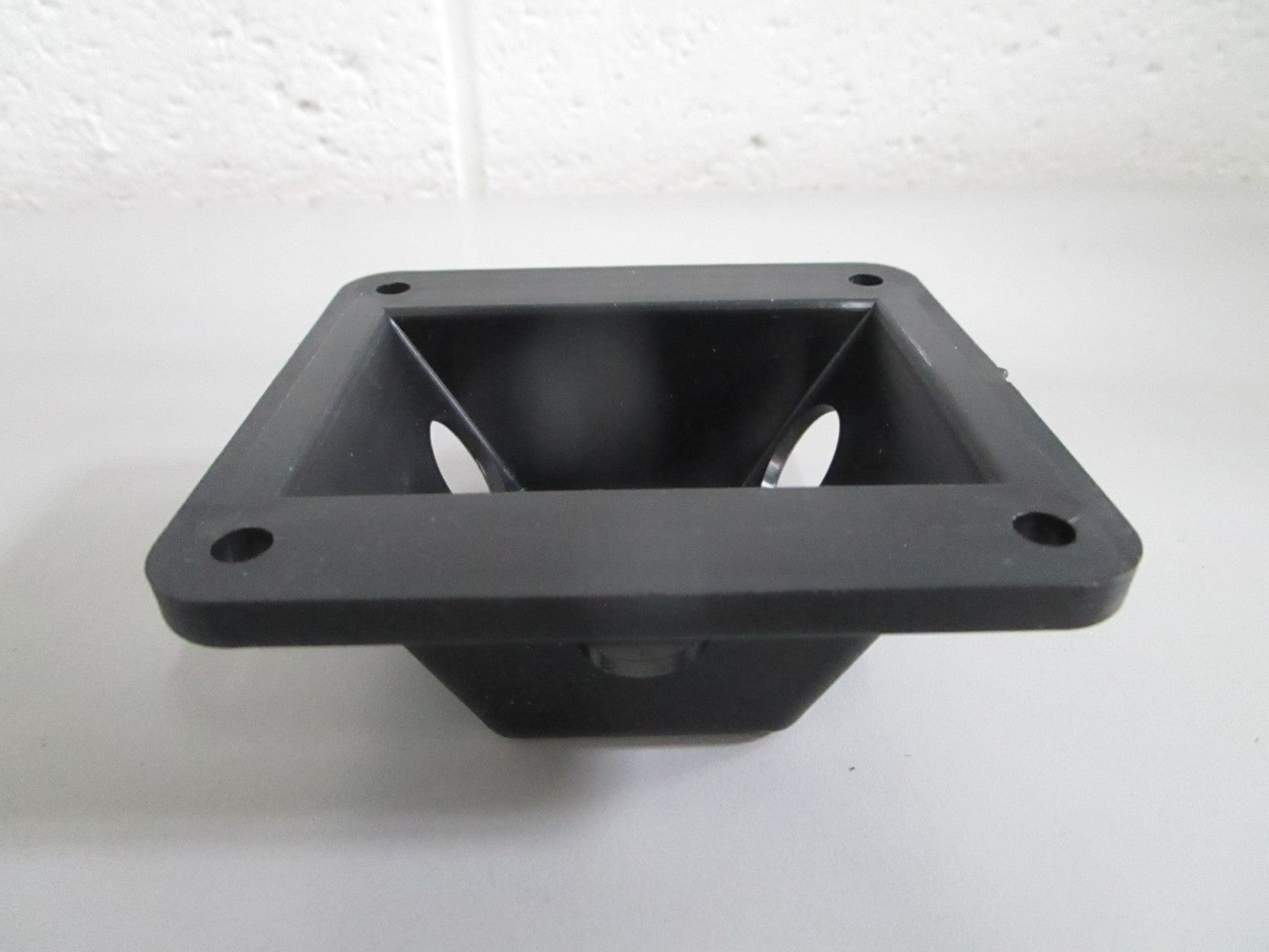 NEW OEM 87871T Mercury Quicksilver Inlet Cover 0820