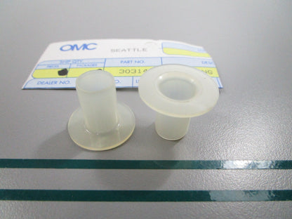 NEW OEM (LOT OF 2) 303140 0303140 OMC Johnson Evinrude Bushing 0810