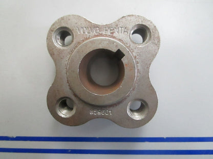 *NEW OEM* 0820 Volvo Penta Hub Assy 859601