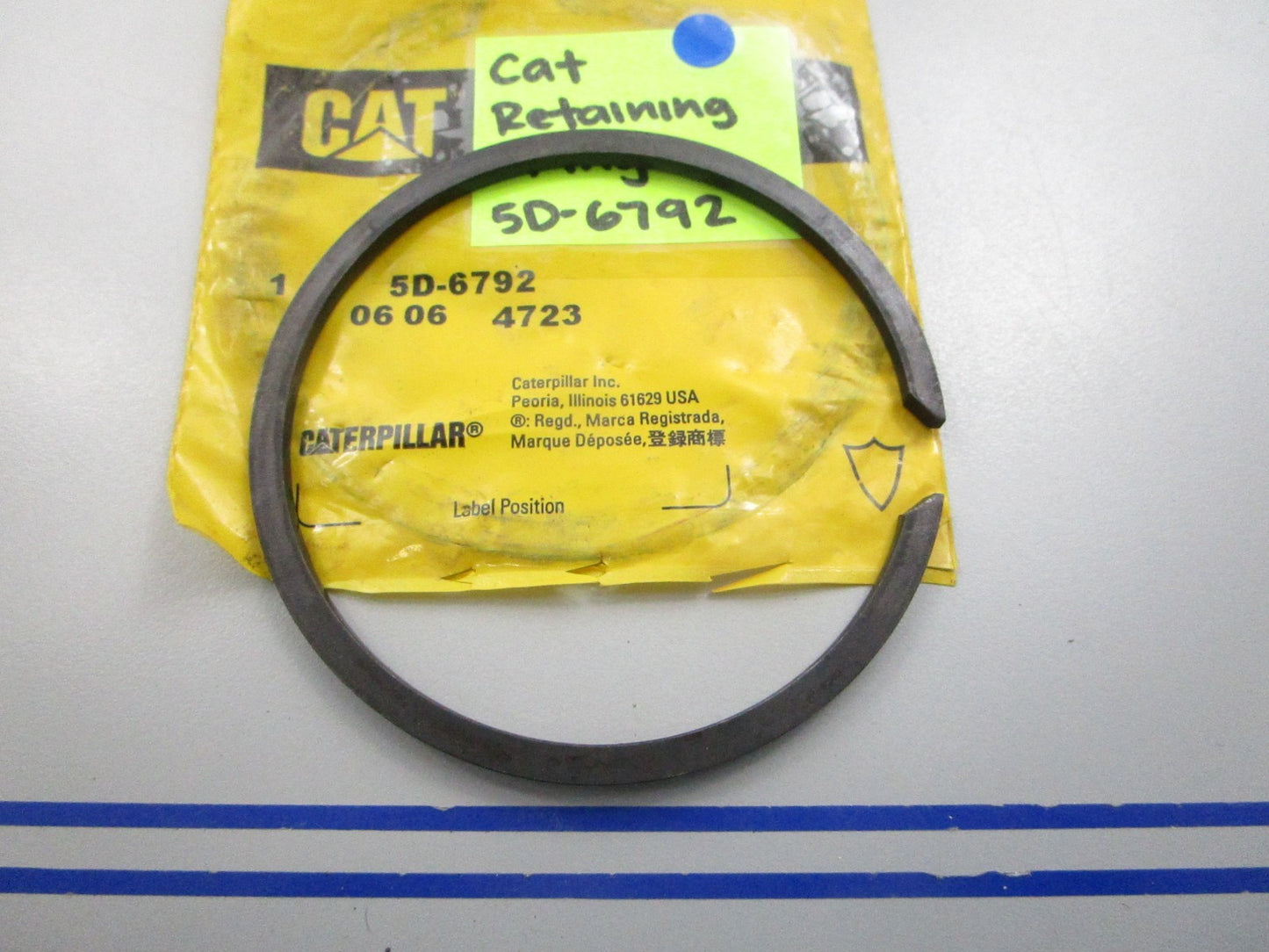 NEW OEM 5D-6792 CAT Retaining Ring 0810