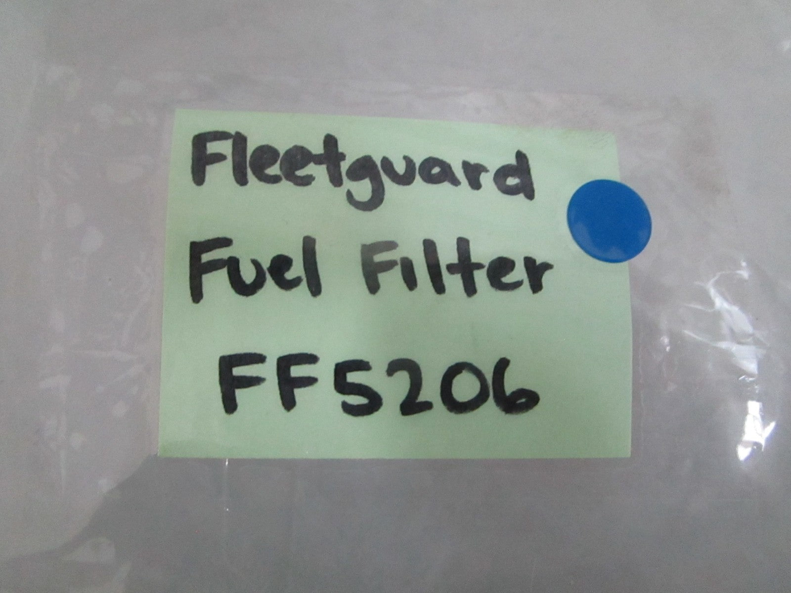 *NEW OEM* (LOT OF 3) 0820 Fleetguard Fuel Filter FF5206