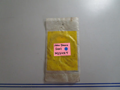 *NEW OEM* 0810 John Deere Seal M2348T