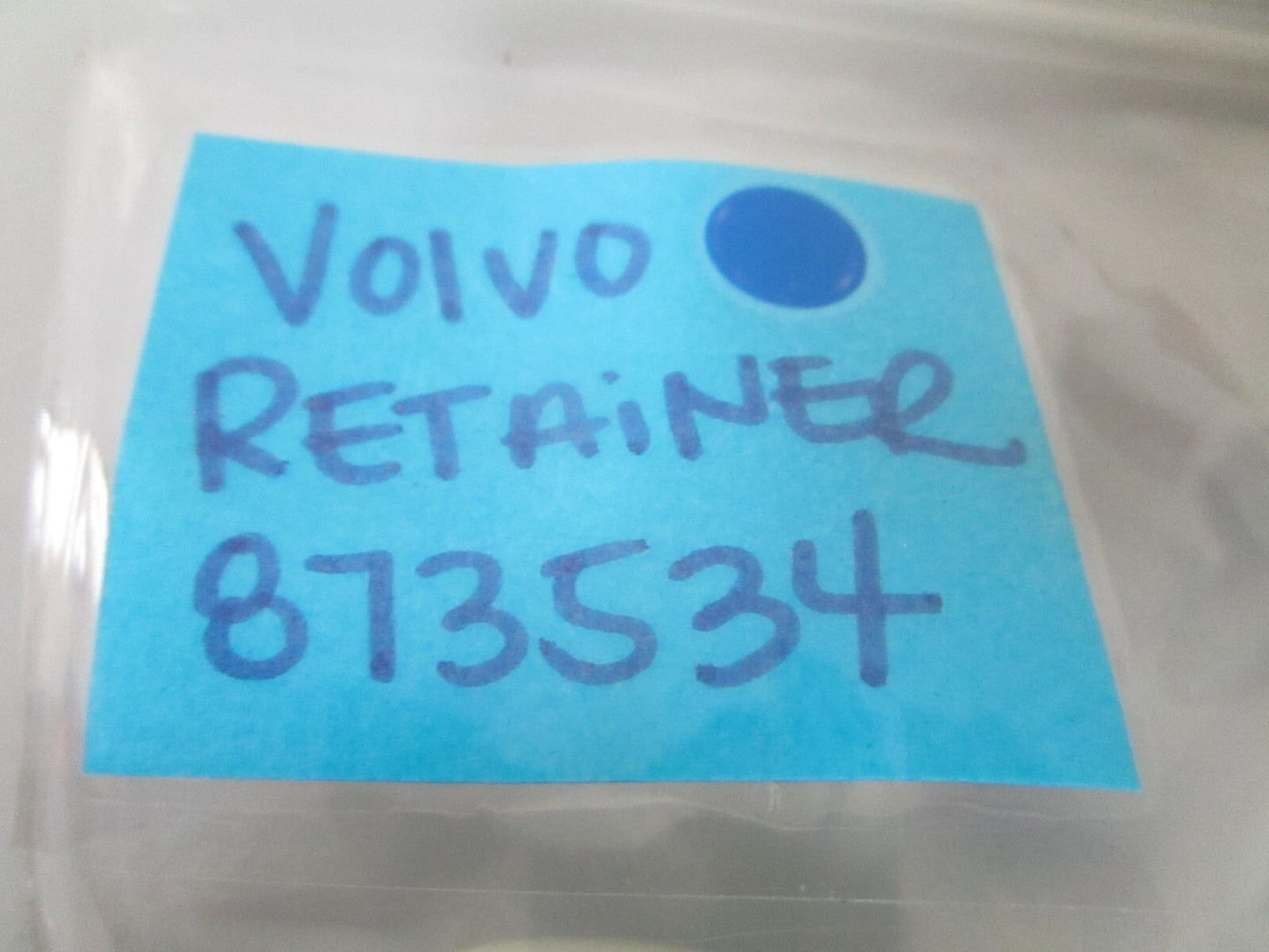 *NEW OEM* (LOT OF 2) 0810 Volvo Penta Retainer 873534