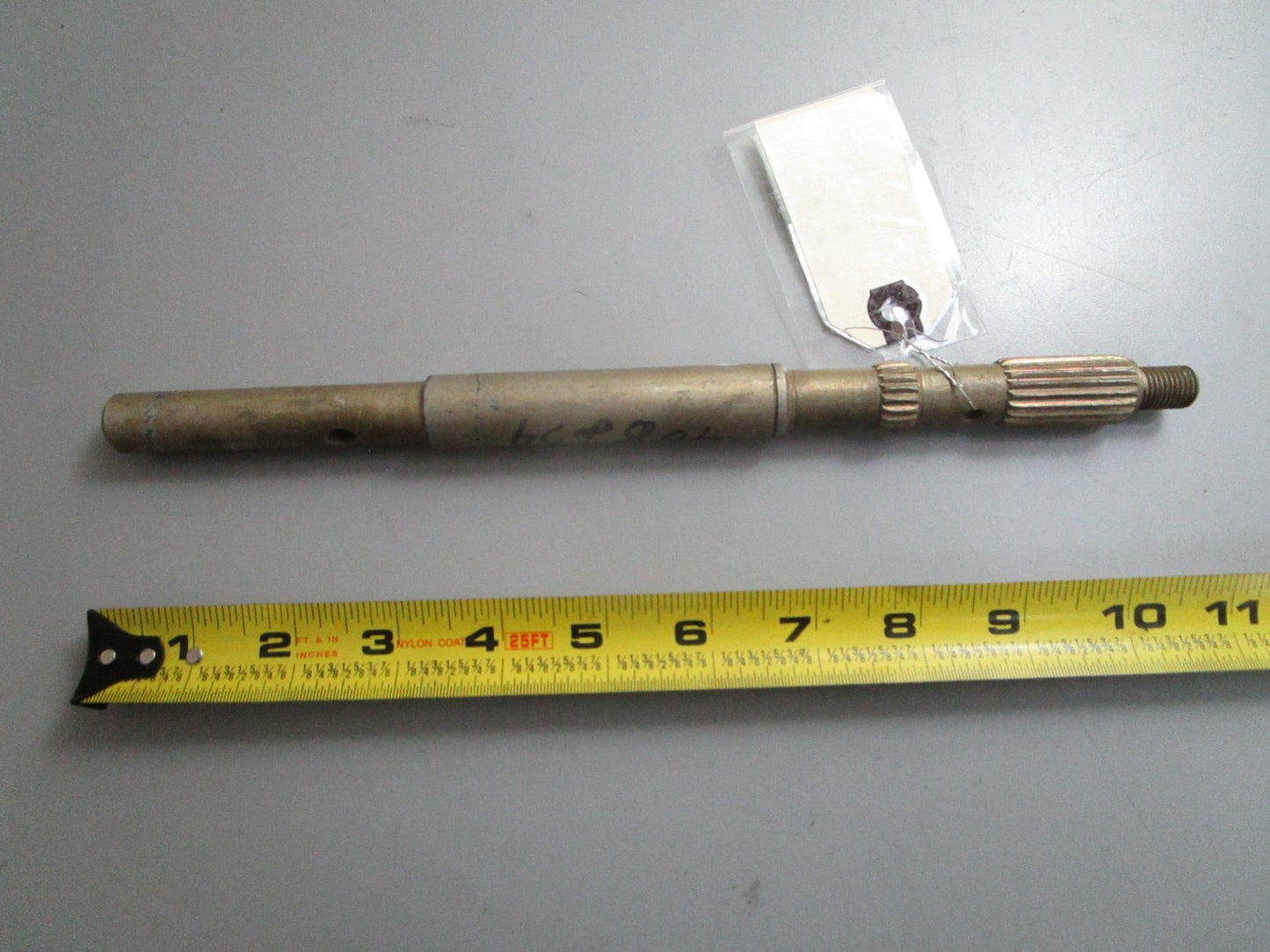 *NEW OEM* 0820 OMC Johnson Evinrude Steering Shaft 908234 0908234