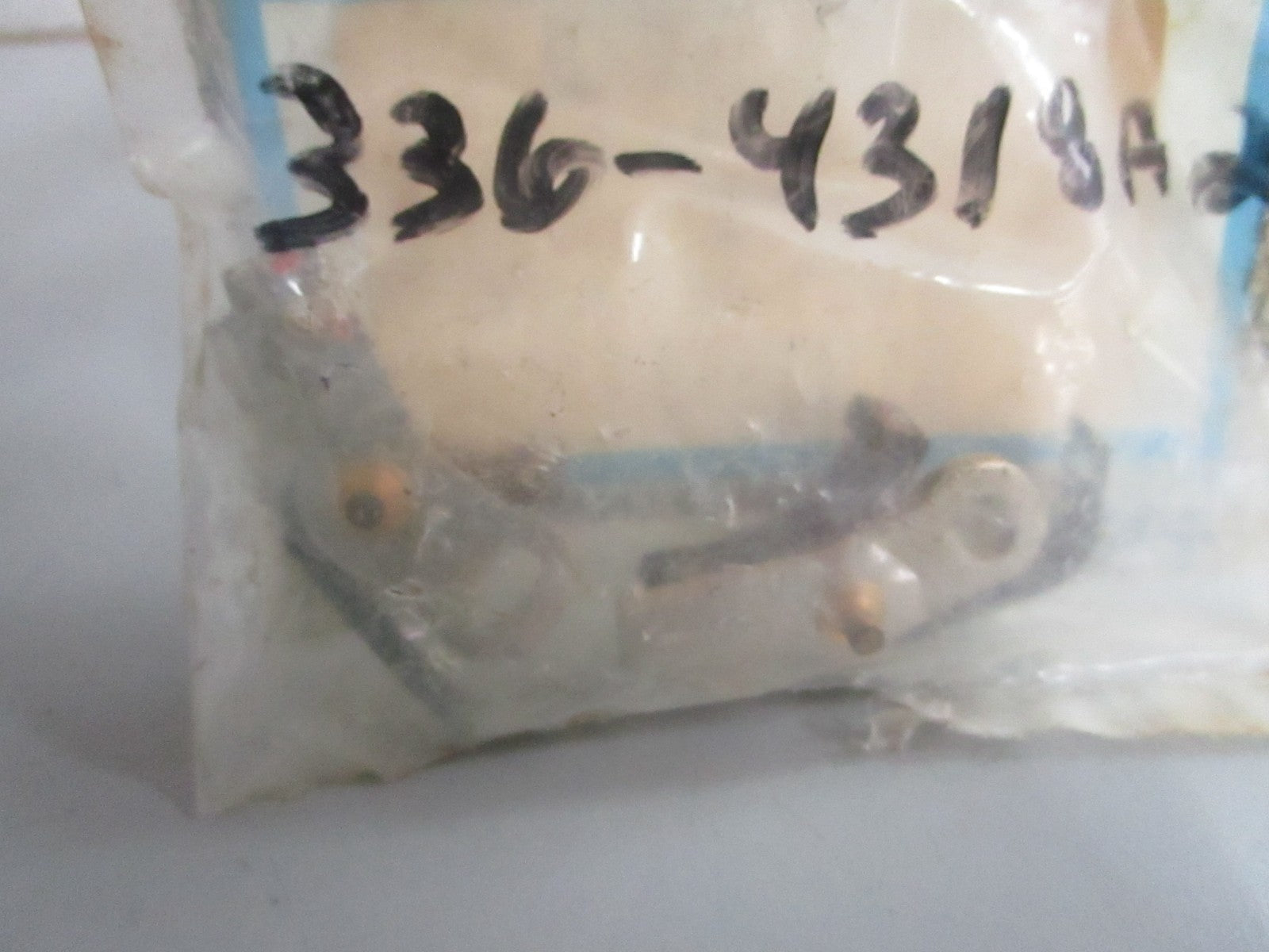 NEW OEM 336-4318A2 Mercury Quicksilver Contact Set Assy 0820
