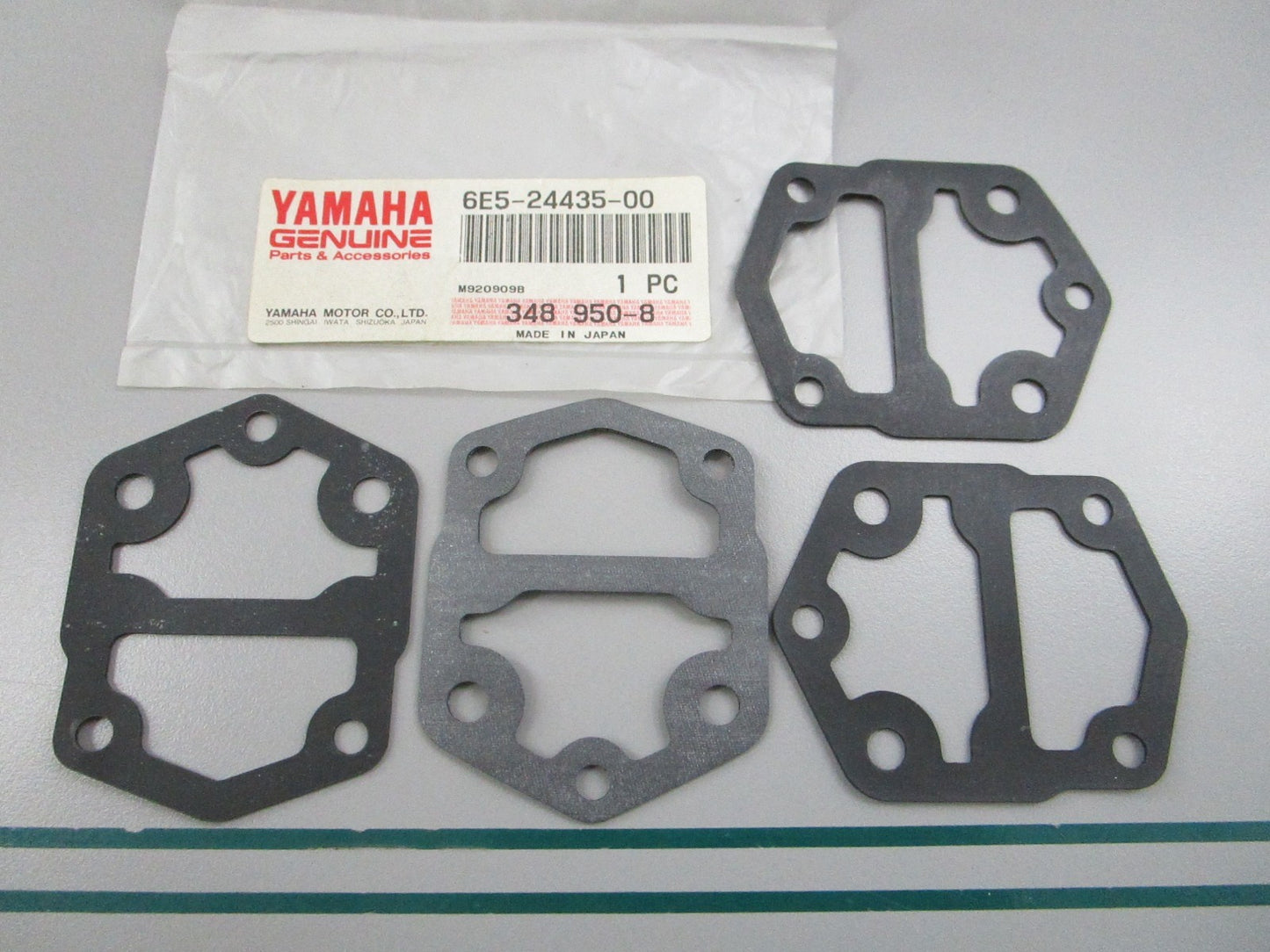 NEW OEM (LOT OF 4) 6E5-24435-00-00 Yamaha Body Gasket 0810