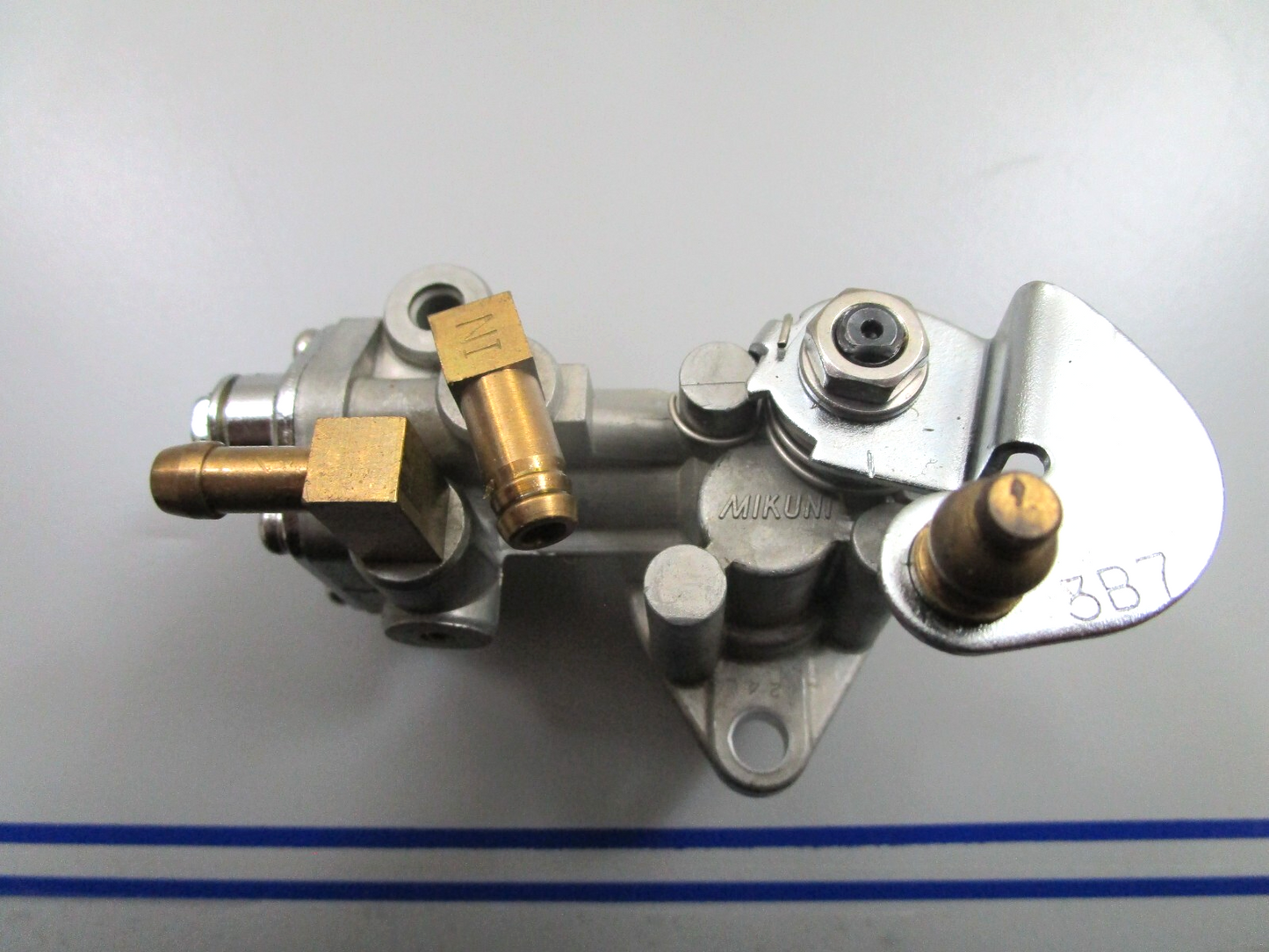 *NEW OEM* 0810 Tohatsu Nissan Oil Pump Assembly 3B7-09000-1 3B7-090-001