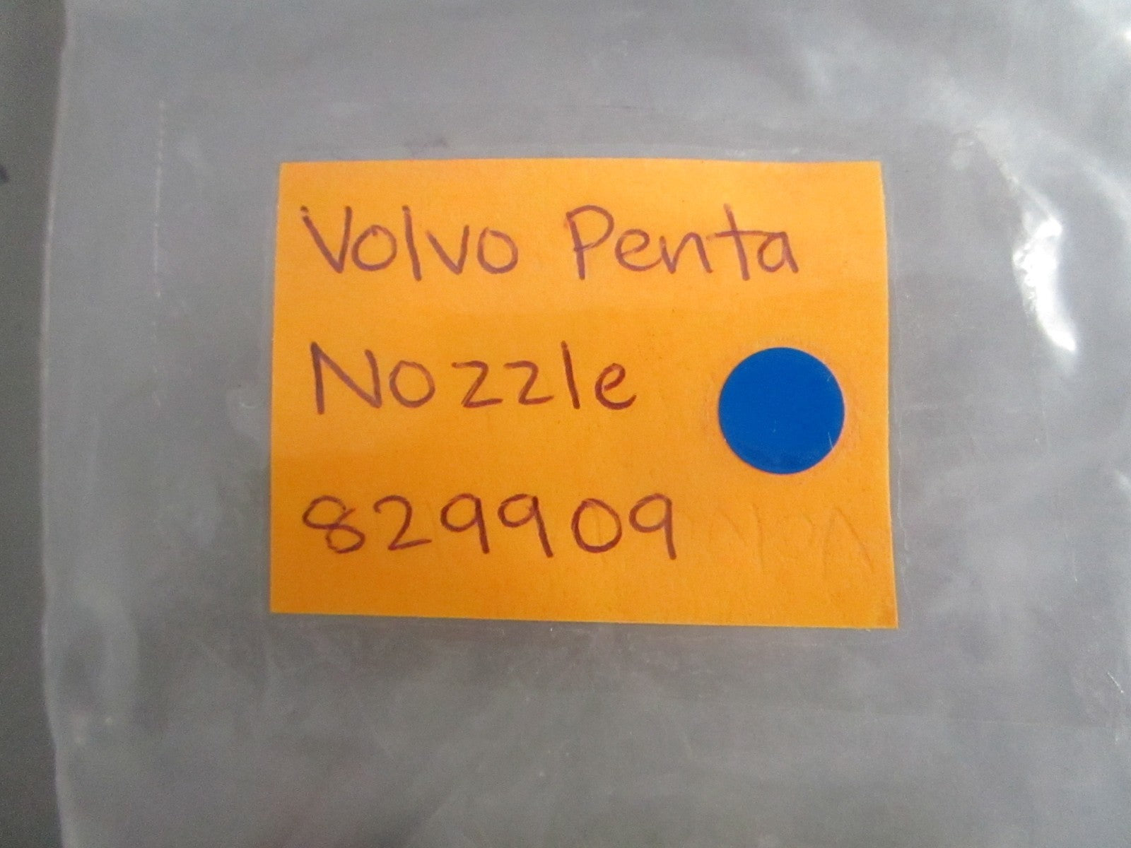 NEW OEM 829909 Volvo Penta Nozzle 0820