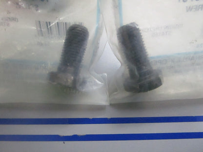 *NEW OEM* (LOT OF 2) 0810 Mercury Quicksilver Screw 10-845757