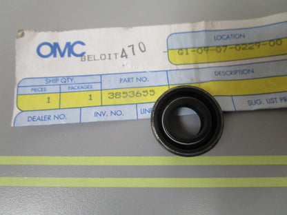 *NEW OEM* 0810 OMC Johnson Evinrude Seal 3853655