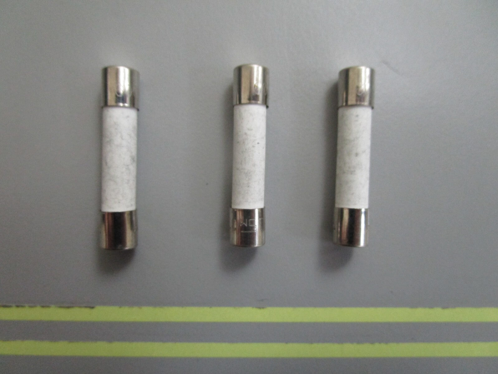 *NEW OEM* (LOT OF 3) 0820 Mercury Quicksilver .5A Fuse 88-895226