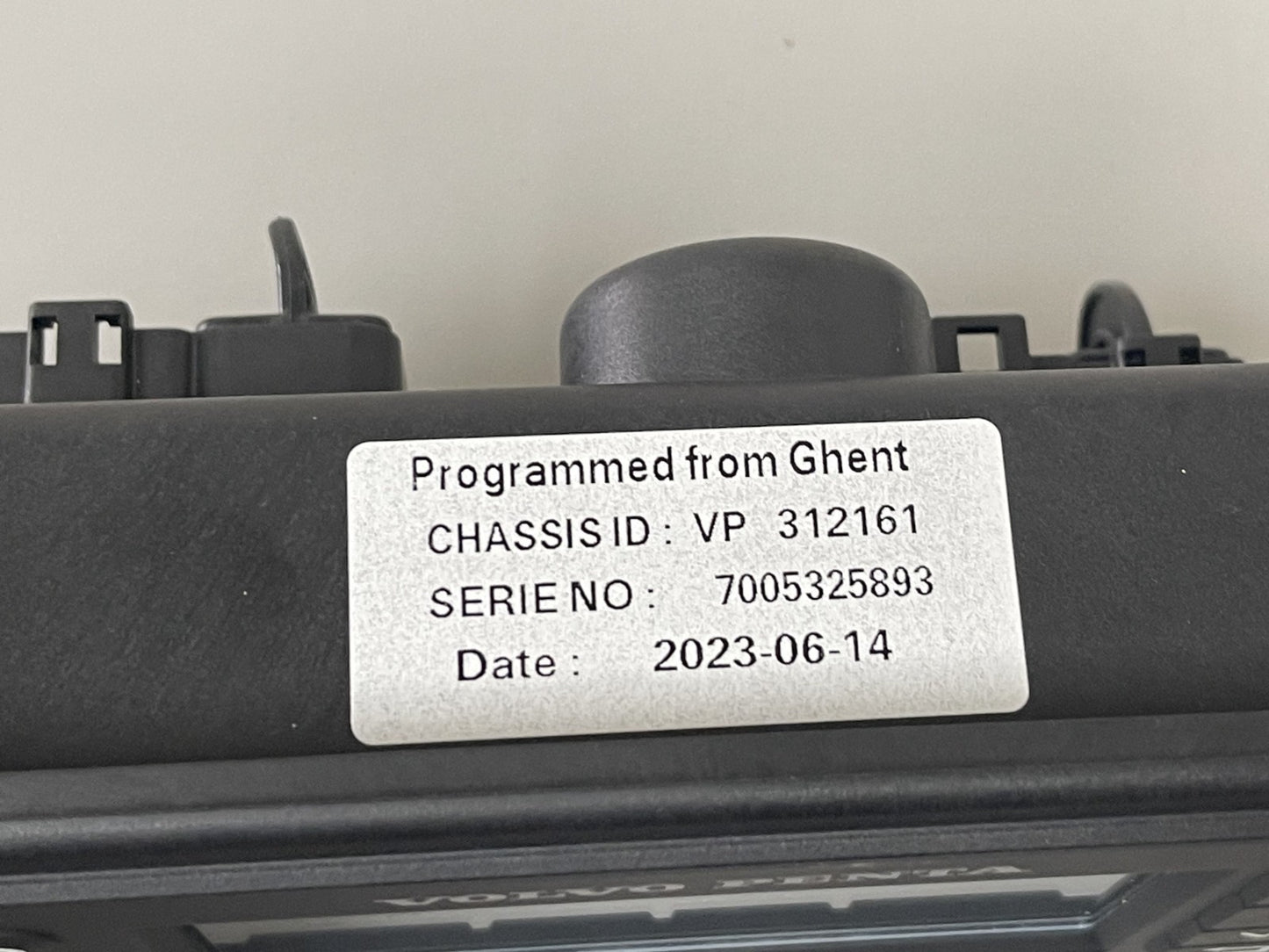 *NEW OEM* *1 YEAR WARRANTY* 0670 Volvo Penta Control Panel 23751380