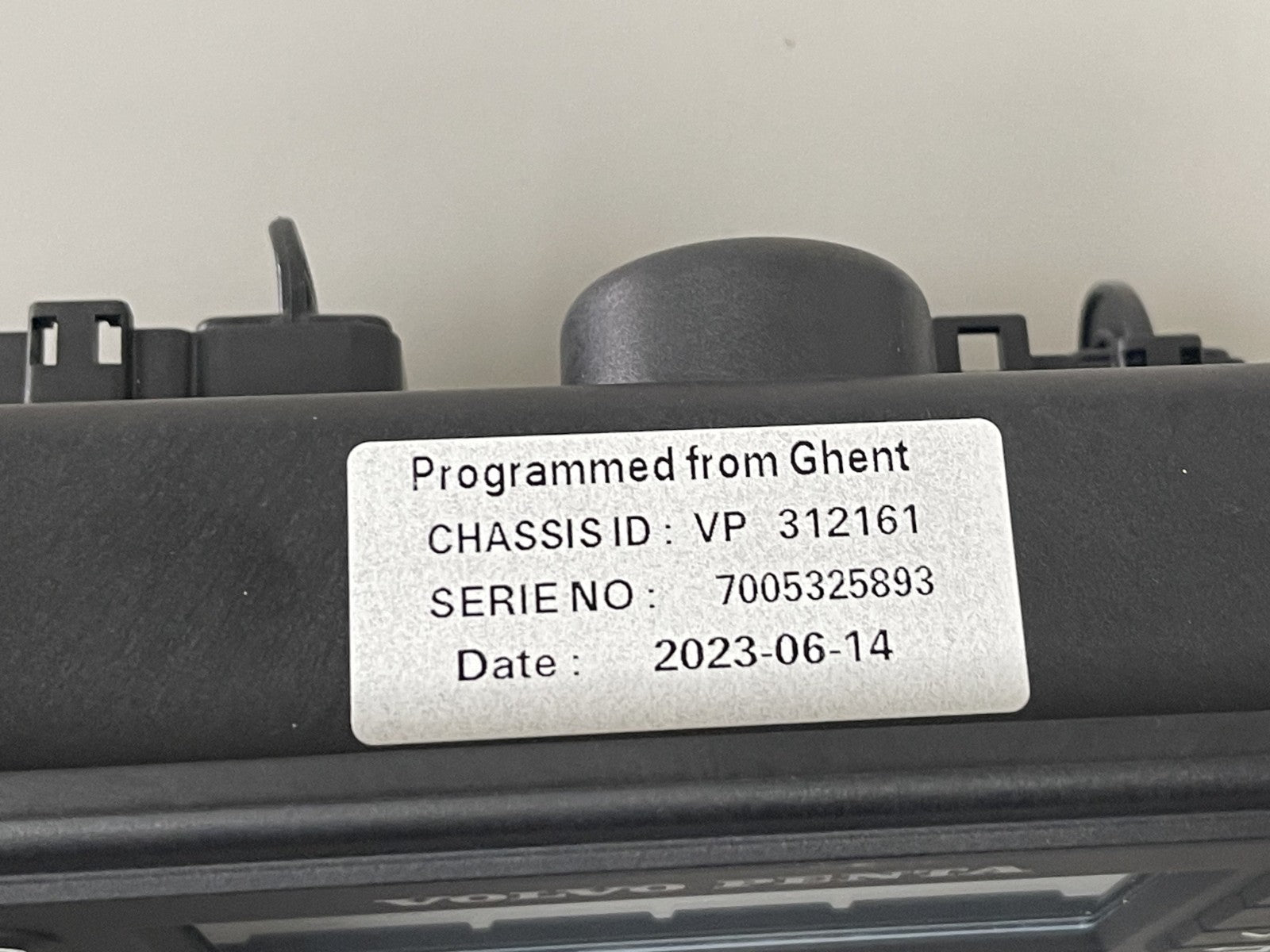 *NEW OEM* *1 YEAR WARRANTY* 0670 Volvo Penta Control Panel 23751380