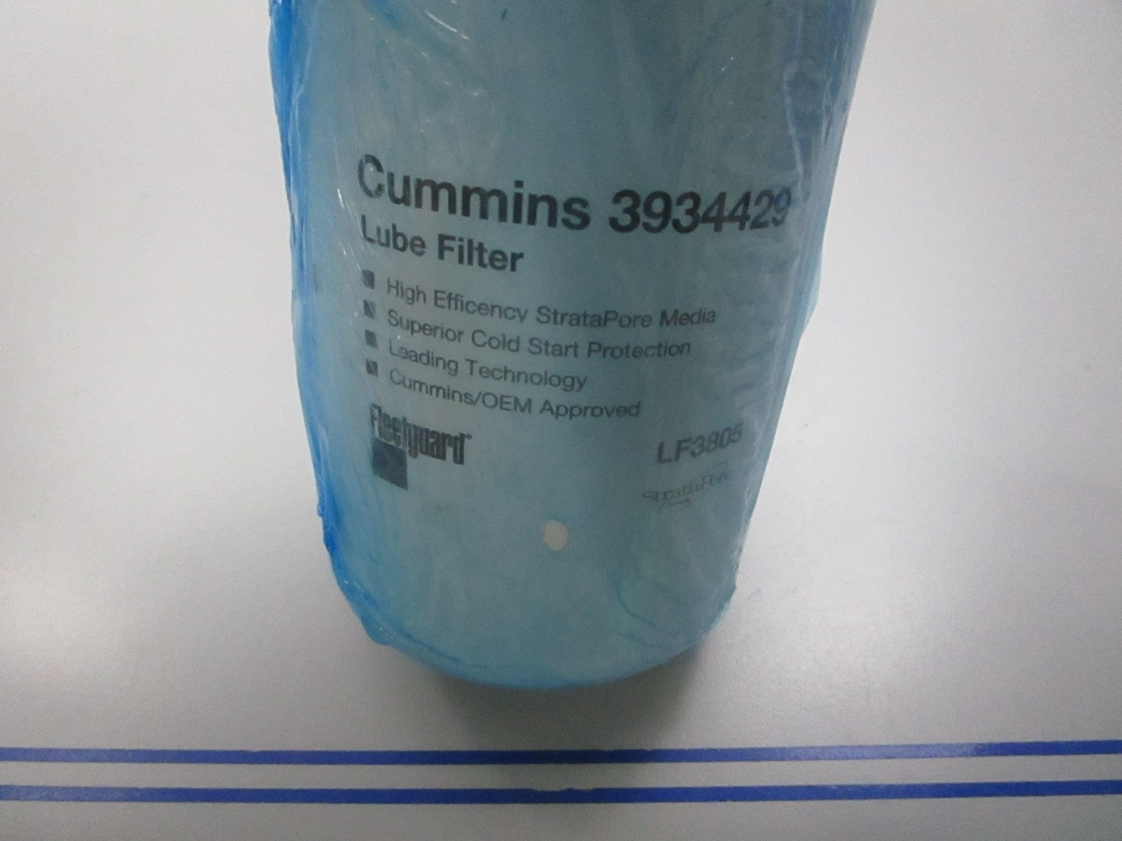 NEW OEM 3934429 LF3805 Cummins Fleetguard Lube Filter 0810