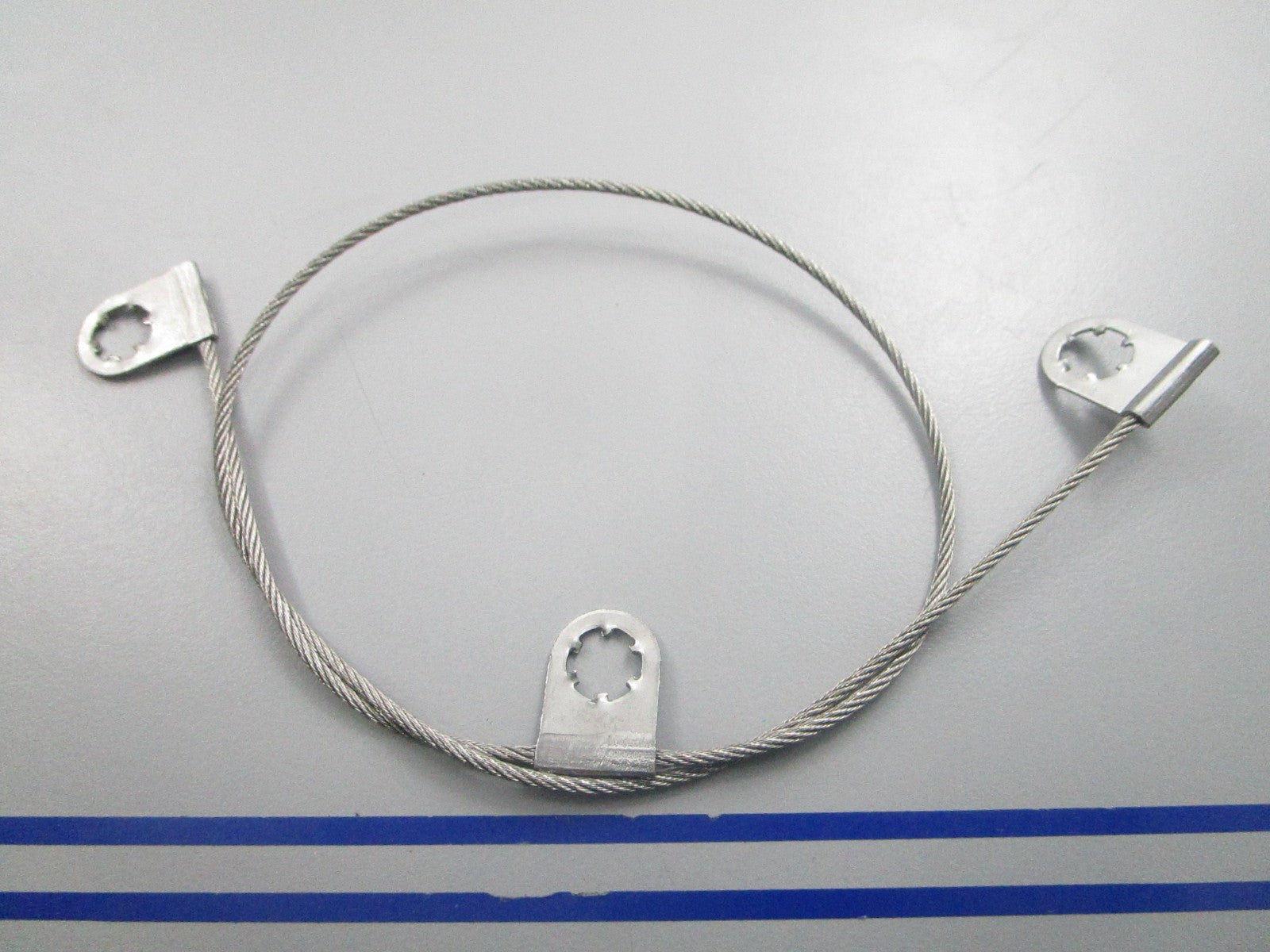 NEW OEM OMC Johnson Evinrude 584305 0584305 Bonding Lead 0810