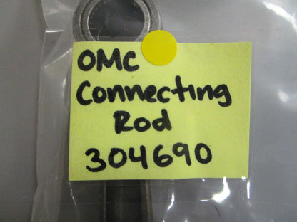 *NEW OEM* 0810 OMC Johnson Evinrude Connecting Rod 304690 0304690