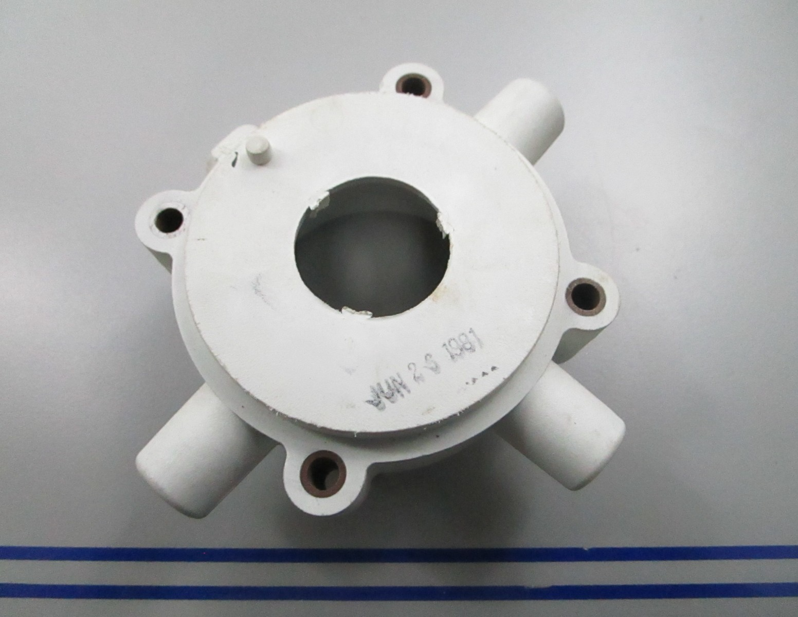 *NEW OEM* 0810 Mercury Quicksilver Distributor Body 393-4560