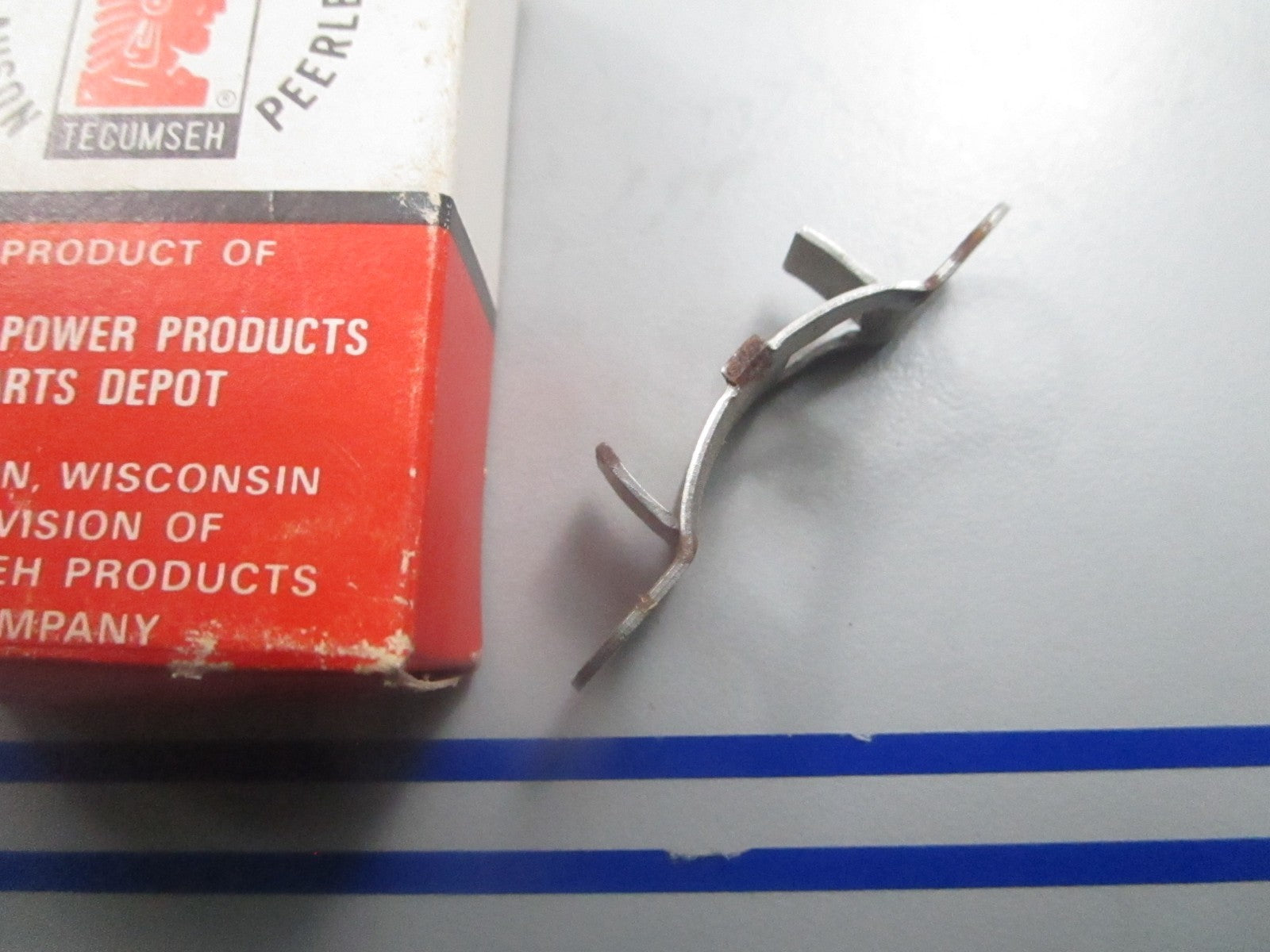 *NEW OEM* 0810 Tecumseh Lock Plate 32609