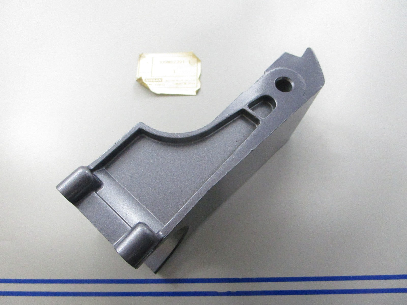 *NEW OEM* 0720 Tohatsu Nissan Swivel Bracket 309N62391-1
