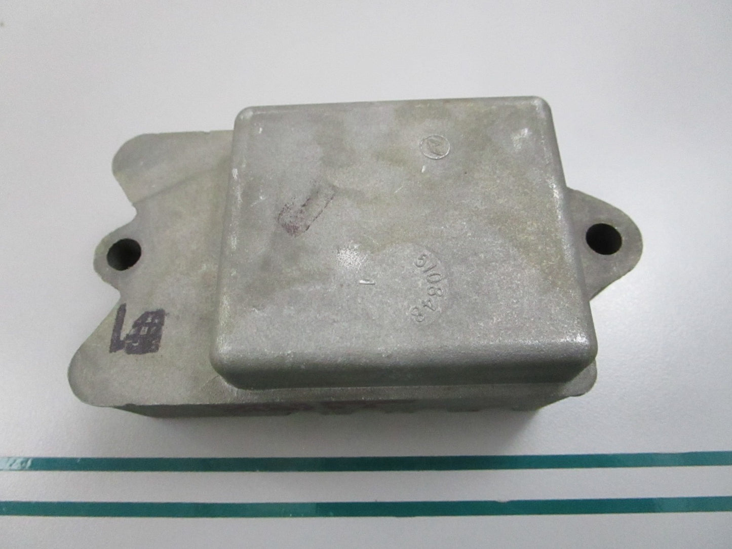 NEW OEM 581397 0581397 OMC Johnson Evinrude Power Pack 0810