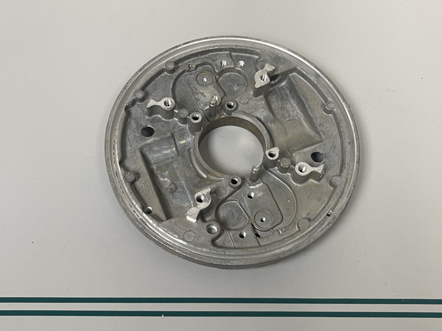 NEW OEM 580283 Johnson Evinrude Armature Plate 0670
