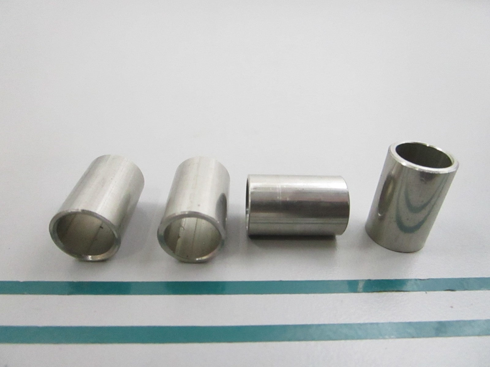 NEW (LOT OF 4) 274000254 Sea-Doo Bushing 0810